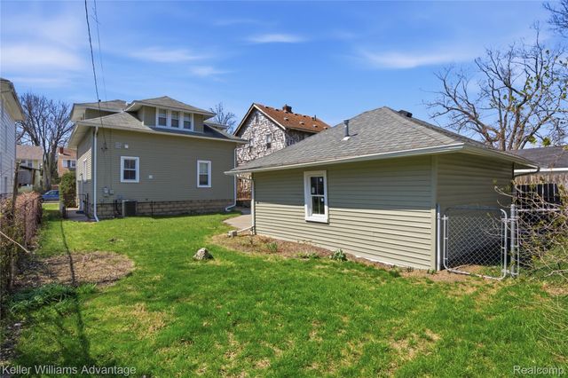 1029 Longfellow Avenue, Royal Oak, MI 48067