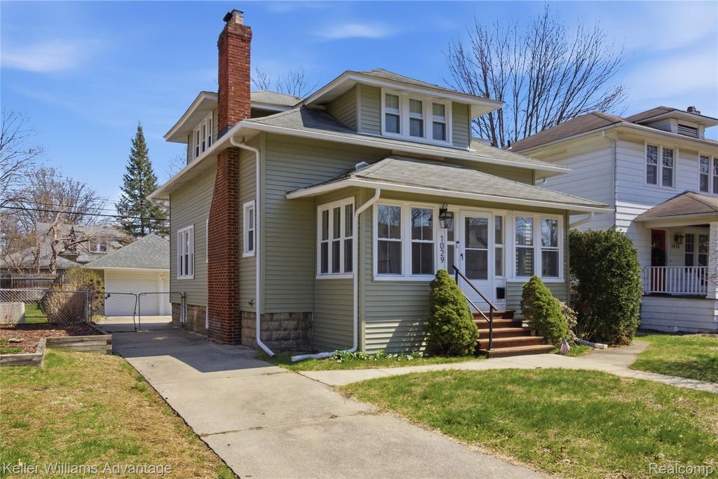 1029 Longfellow Avenue, Royal Oak, MI 48067