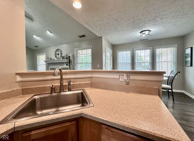 792 Abundance Lane, Avon, IN 46123