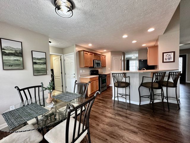 792 Abundance Lane, Avon, IN 46123