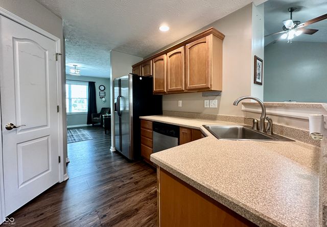 792 Abundance Lane, Avon, IN 46123