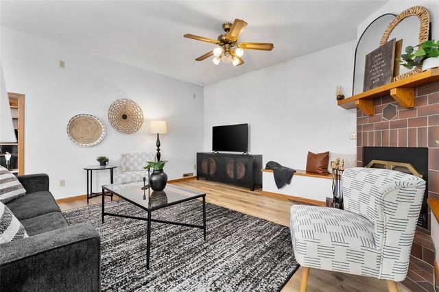 819 Harriet Street, Altoona, WI 54720