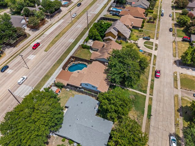 3837 Shadycreek Drive, Garland, TX 75042