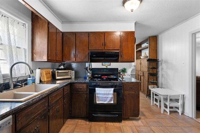 565 N Marble Street N, Rockmart, GA 30153