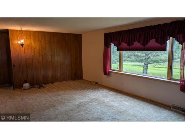 12050 M Y Road, Grantsburg, WI 54840