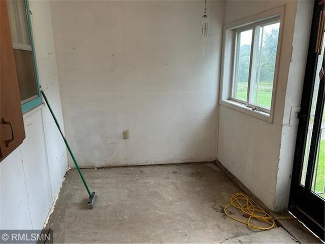 12050 M Y Road, Grantsburg, WI 54840