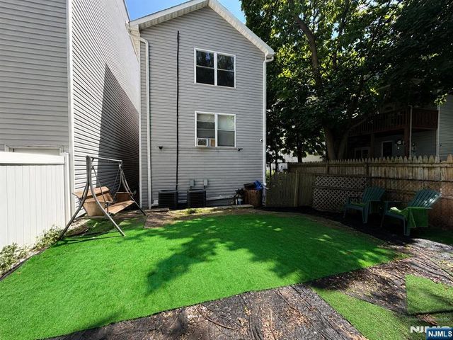 242 Rosa Parks Boulevard, Paterson, NJ 07501