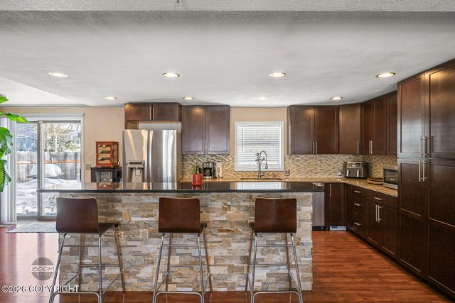 3017 Bettles Bay Loop, Anchorage, AK 99515