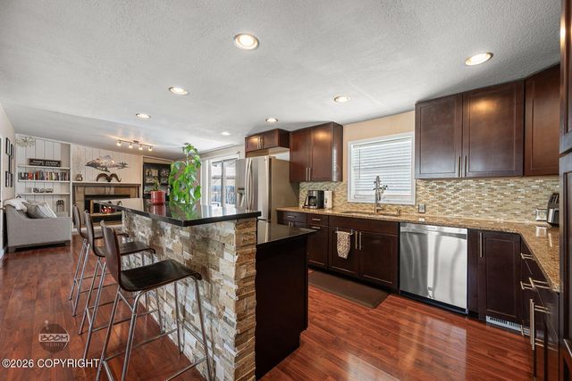 3017 Bettles Bay Loop, Anchorage, AK 99515