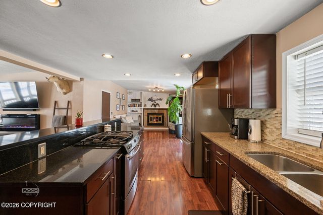 3017 Bettles Bay Loop, Anchorage, AK 99515