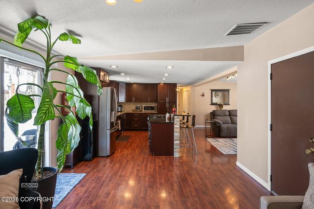 3017 Bettles Bay Loop, Anchorage, AK 99515