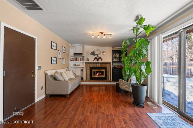 3017 Bettles Bay Loop, Anchorage, AK 99515