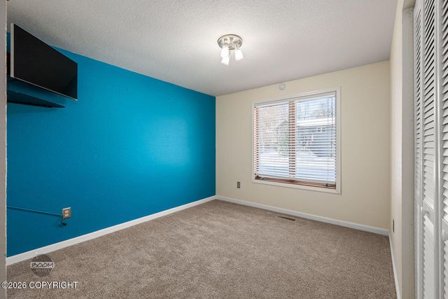 3017 Bettles Bay Loop, Anchorage, AK 99515