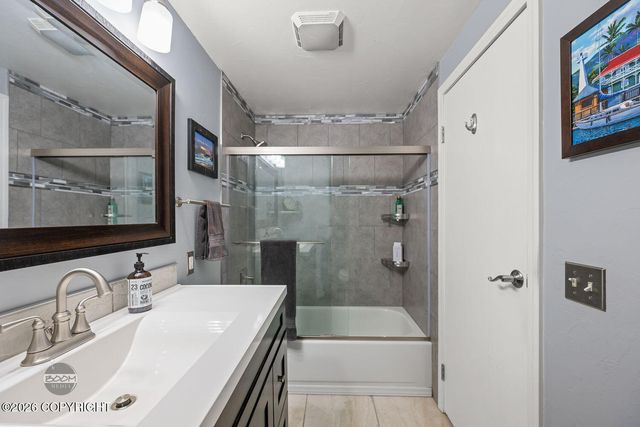 3017 Bettles Bay Loop, Anchorage, AK 99515