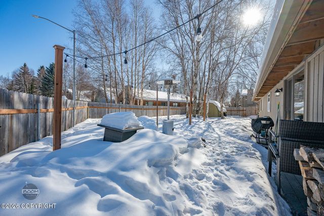 3017 Bettles Bay Loop, Anchorage, AK 99515