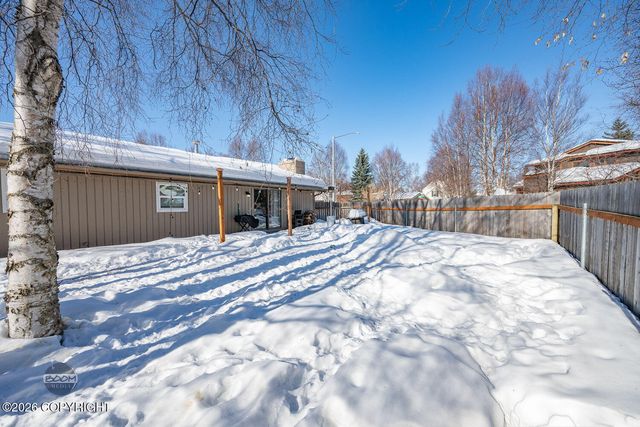 3017 Bettles Bay Loop, Anchorage, AK 99515