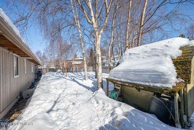 3017 Bettles Bay Loop, Anchorage, AK 99515
