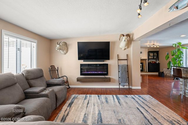 3017 Bettles Bay Loop, Anchorage, AK 99515