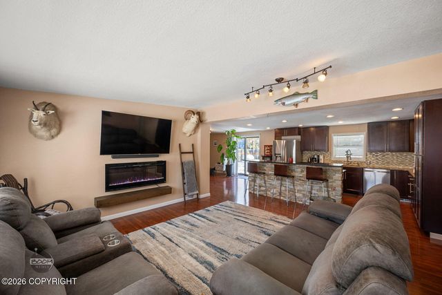 3017 Bettles Bay Loop, Anchorage, AK 99515