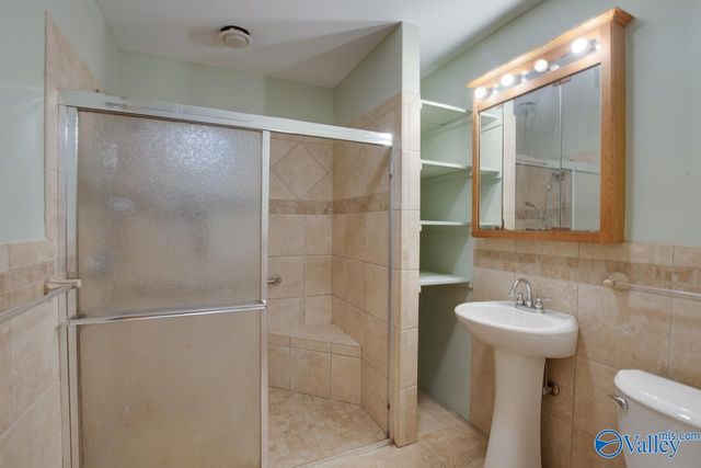 3902 Mccalley Place, Huntsville, AL 35805
