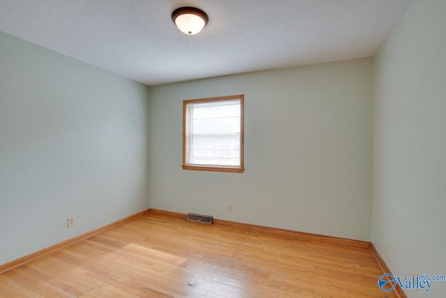 3902 Mccalley Place, Huntsville, AL 35805