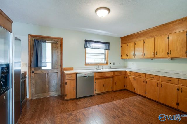 3902 Mccalley Place, Huntsville, AL 35805