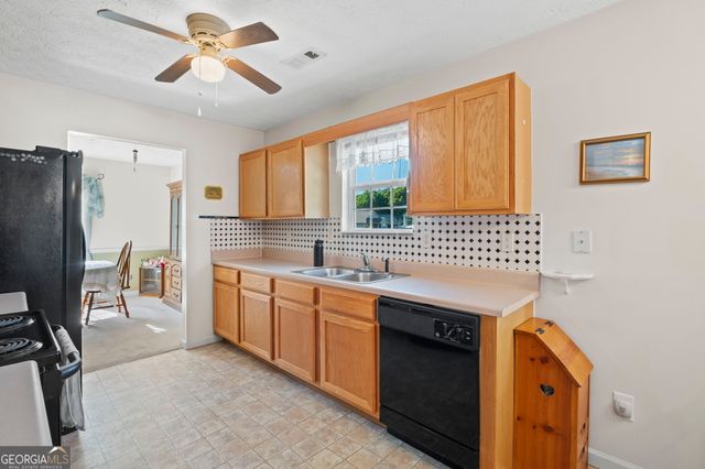 398 Clydes Way, Jackson, GA 30233