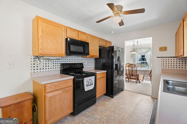 398 Clydes Way, Jackson, GA 30233