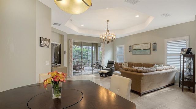5034 MAYMONT PARK CIRCLE, Bradenton, FL 34203