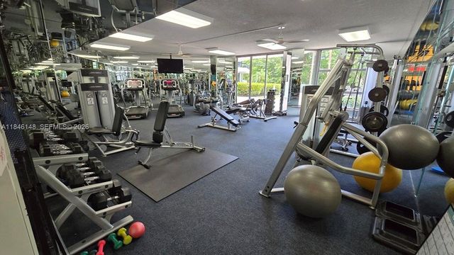 3400 NE 192nd Street 1205, Aventura, FL 33180