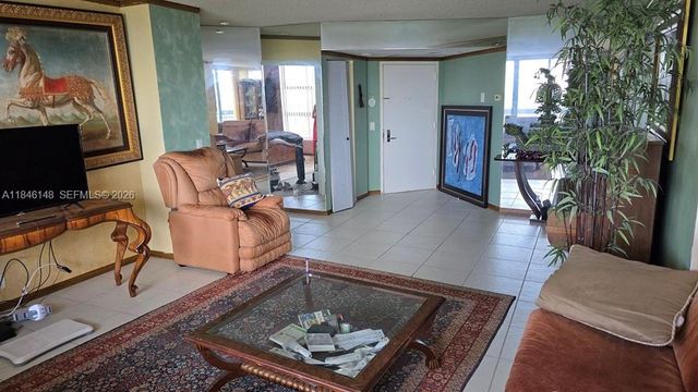 3400 NE 192nd Street 1205, Aventura, FL 33180