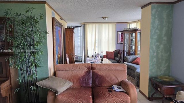 3400 NE 192nd Street 1205, Aventura, FL 33180