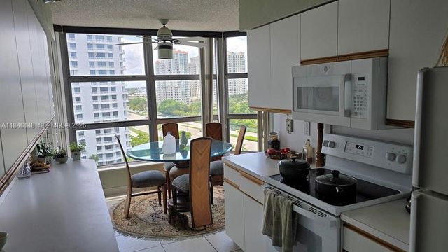 3400 NE 192nd Street 1205, Aventura, FL 33180