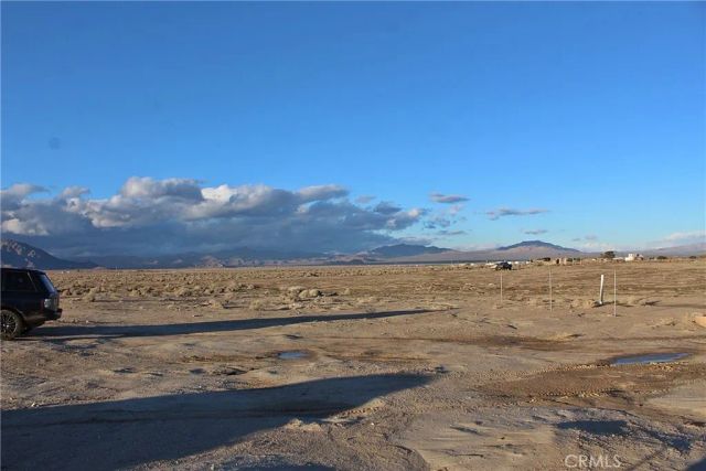 11 Sunrise, Lucerne Valley, CA 92356
