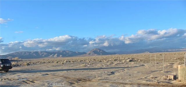 11 Sunrise, Lucerne Valley, CA 92356