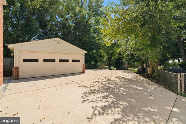 4600 STRATHBLANE PL, Alexandria, VA 22304