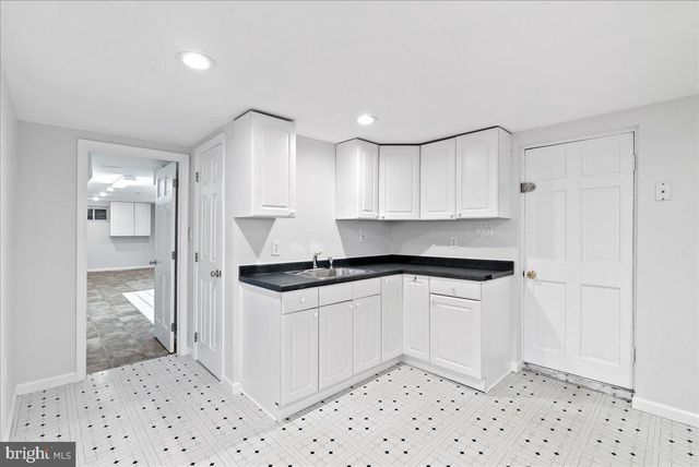 4600 STRATHBLANE PL, Alexandria, VA 22304
