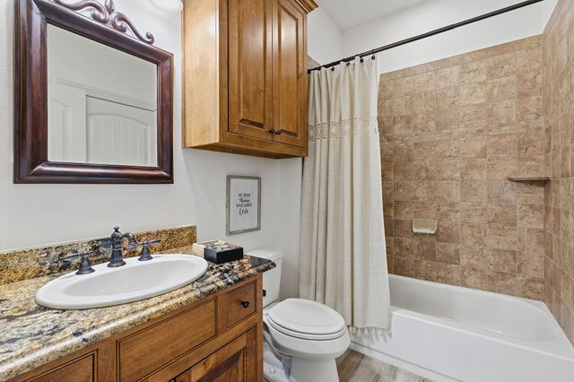 308 Oak Plaza CV, Georgetown, TX 78628