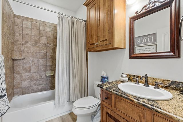 308 Oak Plaza CV, Georgetown, TX 78628