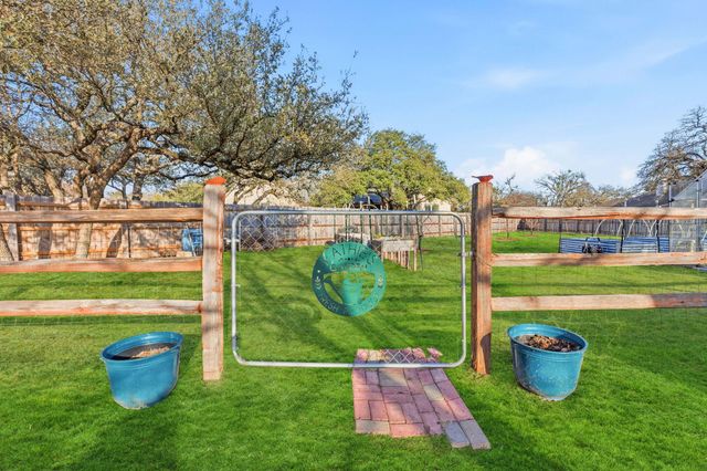 308 Oak Plaza CV, Georgetown, TX 78628