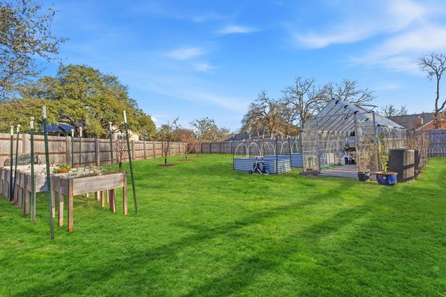 308 Oak Plaza CV, Georgetown, TX 78628