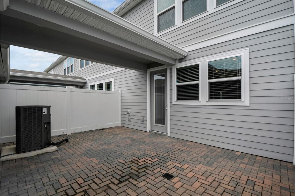 Image 30 of property listing at 14557 ORCHID ISLAND DRIVE, Orlando, FL 32827