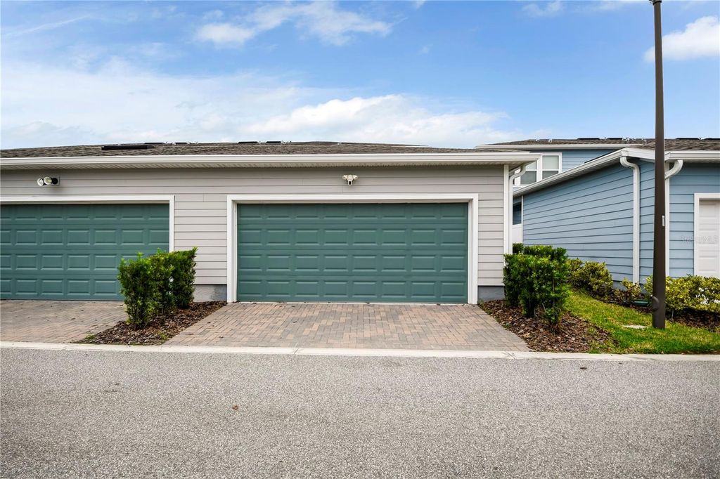 Image 31 of property listing at 14557 ORCHID ISLAND DRIVE, Orlando, FL 32827