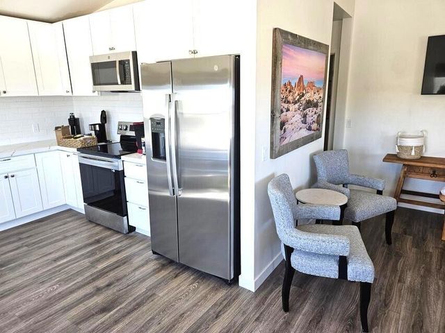 4884 Avenida Del Sol, Joshua Tree, CA 92252