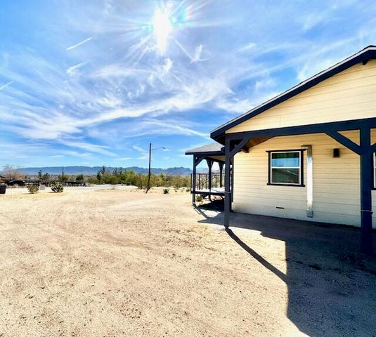 4884 Avenida Del Sol, Joshua Tree, CA 92252