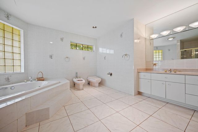 19340 SW 190th Street, Miami, FL 33187
