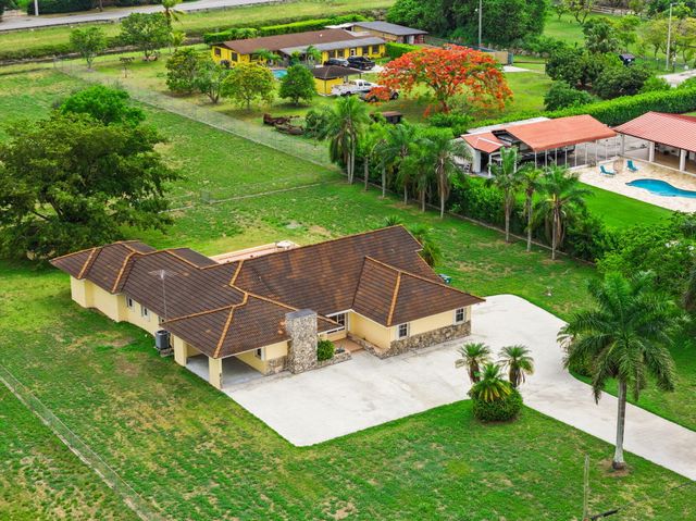 19340 SW 190th Street, Miami, FL 33187