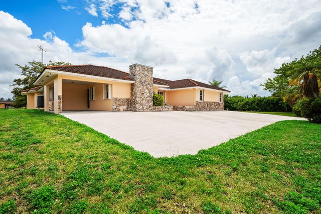 19340 SW 190th Street, Miami, FL 33187