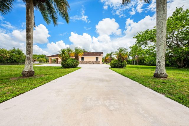 19340 SW 190th Street, Miami, FL 33187