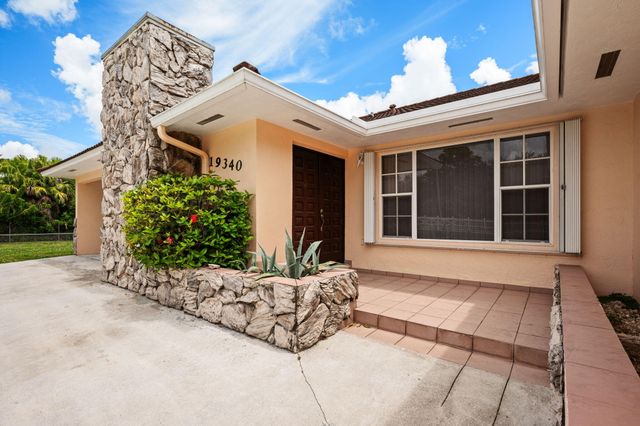 19340 SW 190th Street, Miami, FL 33187